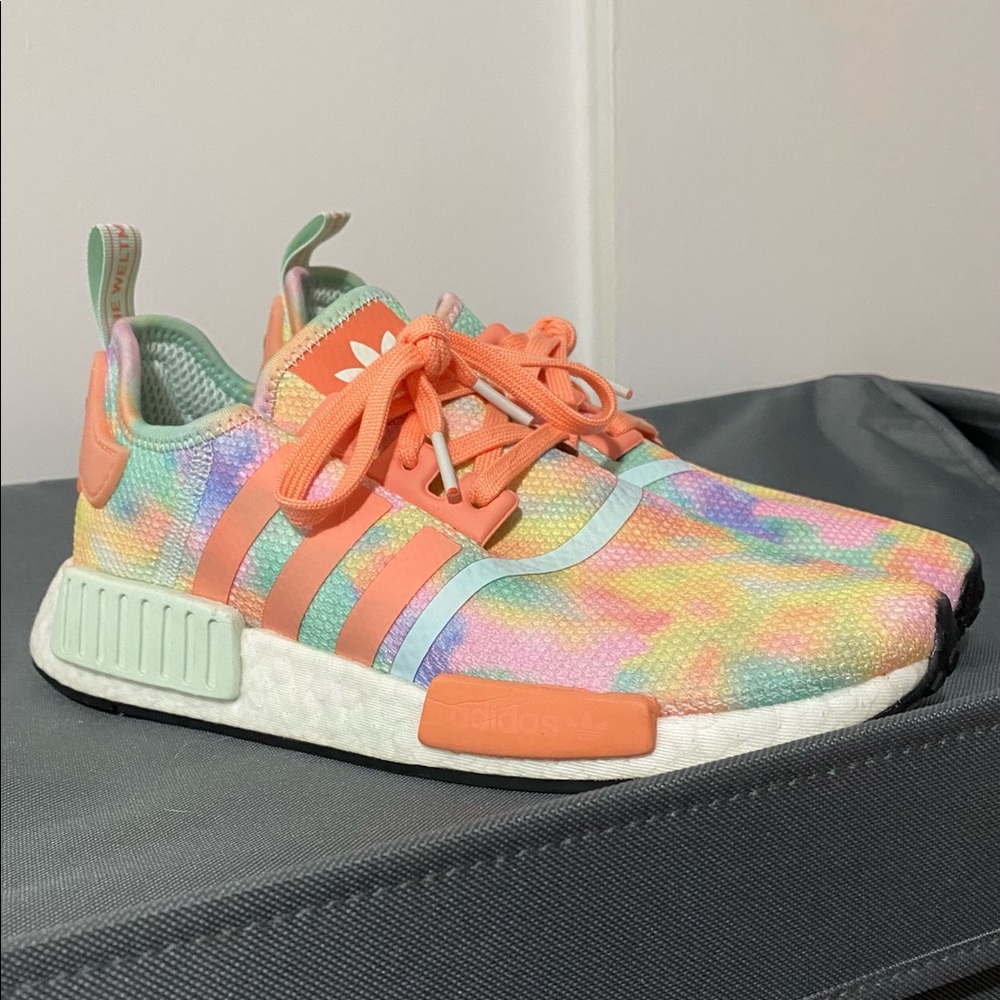 NMD-R1 Tie Dye